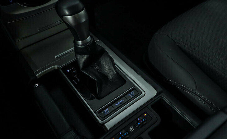 Toyota Land Cruiser Prado - Фото 12