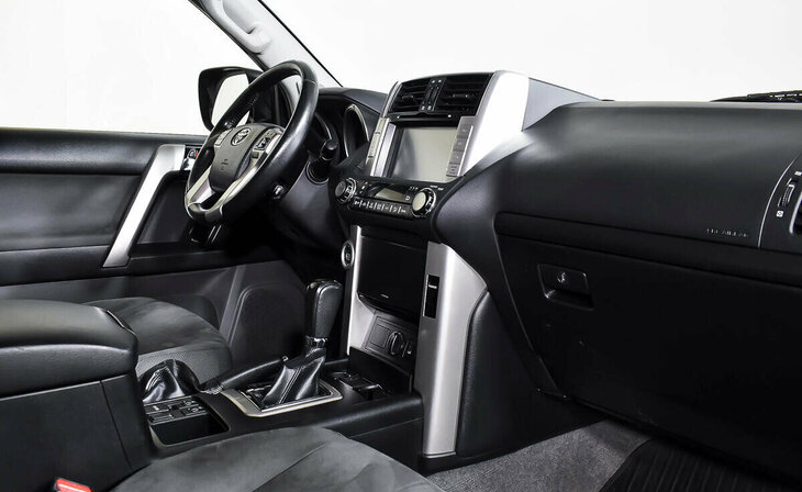 Toyota Land Cruiser Prado - Фото 8