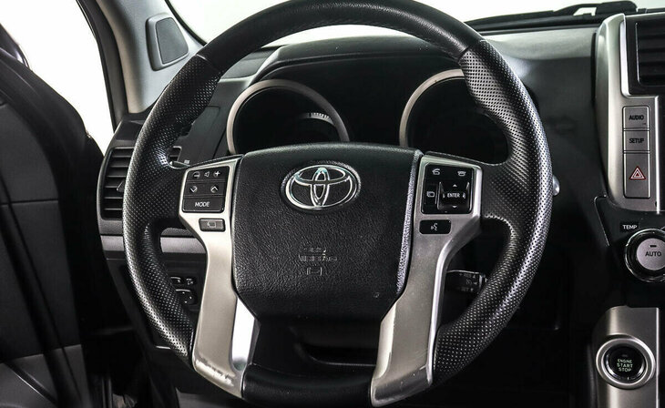 Toyota Land Cruiser Prado - Фото 9