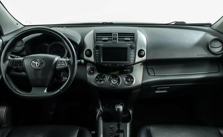 Toyota RAV4 - Фото 5