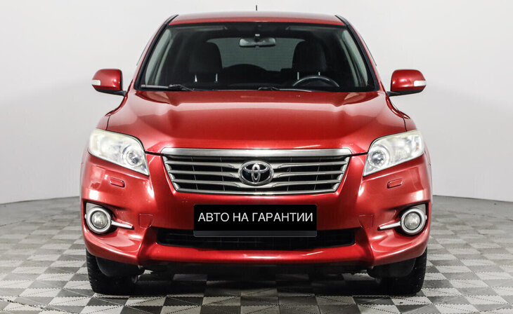 Toyota RAV4 - Фото 1