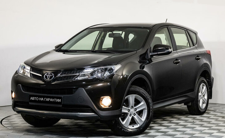Toyota RAV4 - Фото 0