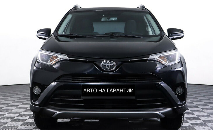 Toyota RAV4 - Фото 1