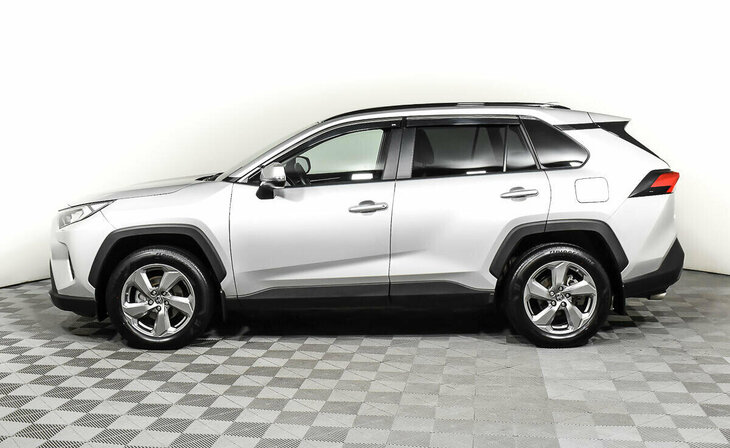 Toyota RAV4 - Фото 2