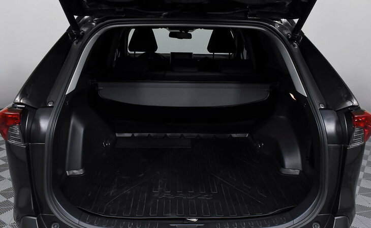 Toyota RAV4 - Фото 17