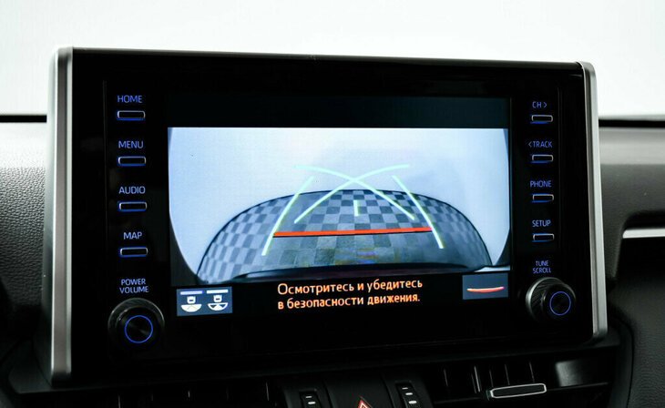 Toyota RAV4 - Фото 11