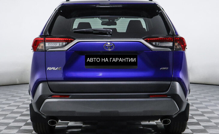 Toyota RAV4 - Фото 3