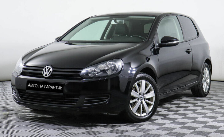 Volkswagen Golf - Фото 0