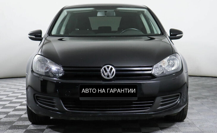Volkswagen Golf - Фото 1