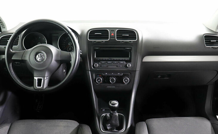 Volkswagen Golf - Фото 5