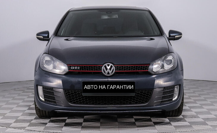 Volkswagen Golf GTI - Фото 1