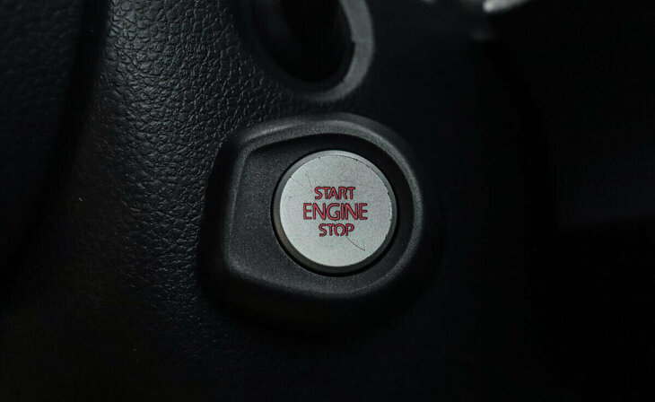 Volkswagen Golf GTI - Фото 8