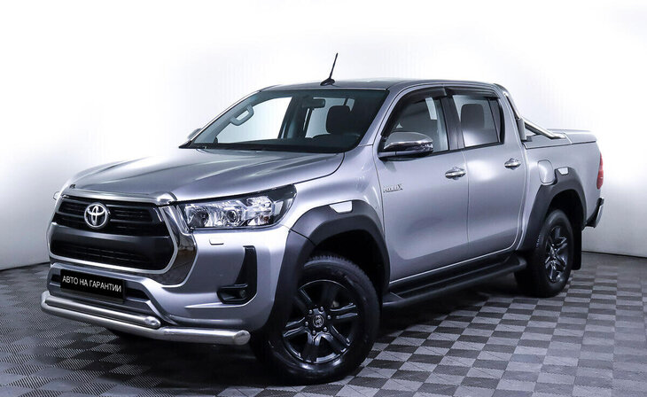 Toyota Hilux - Фото 0