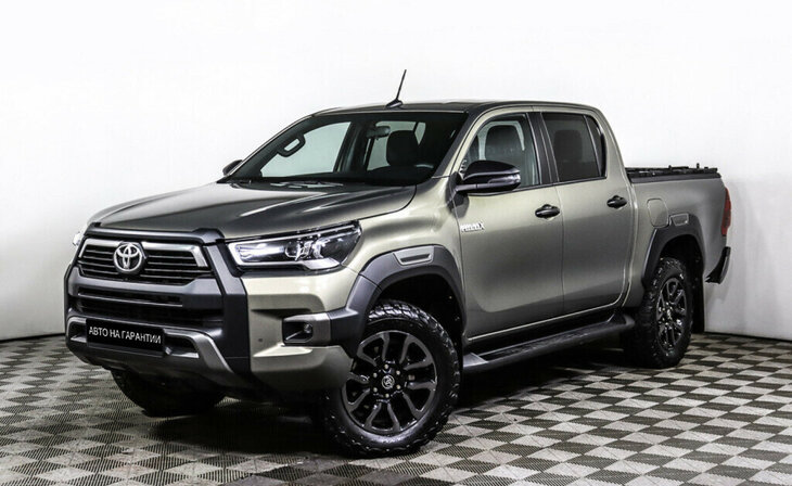 Toyota Hilux - Фото 0