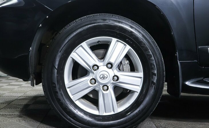 Toyota Land Cruiser - Фото 7