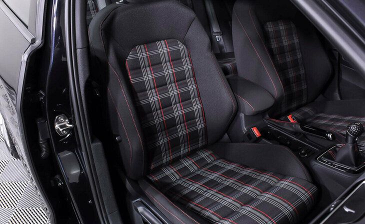 Volkswagen Golf GTI - Фото 16