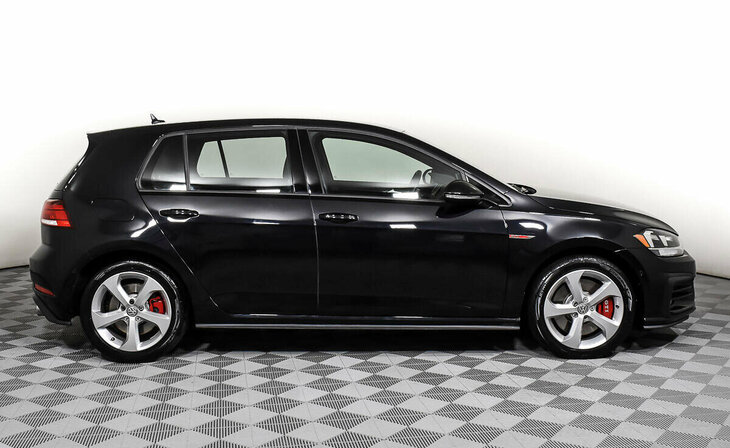 Volkswagen Golf GTI - Фото 3