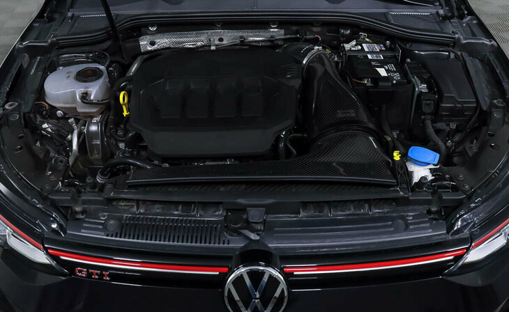 Volkswagen Golf GTI - Фото 6