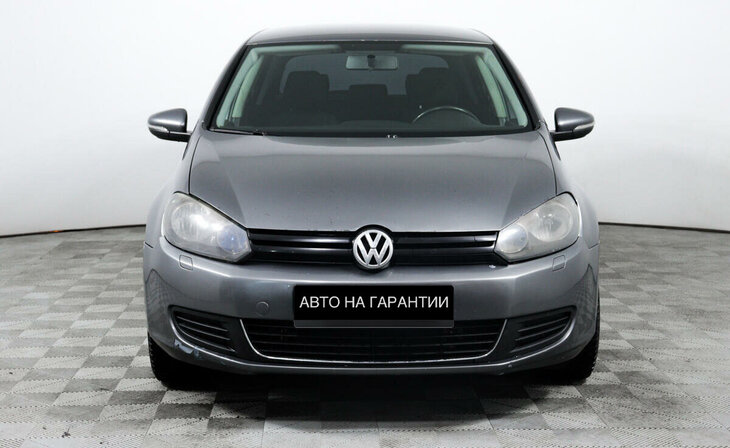 Volkswagen Golf - Фото 1