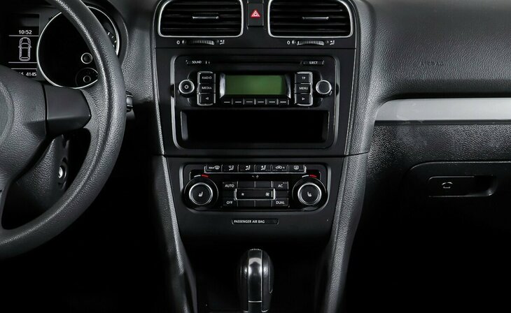 Volkswagen Golf - Фото 11