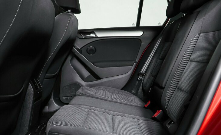 Volkswagen Golf - Фото 14