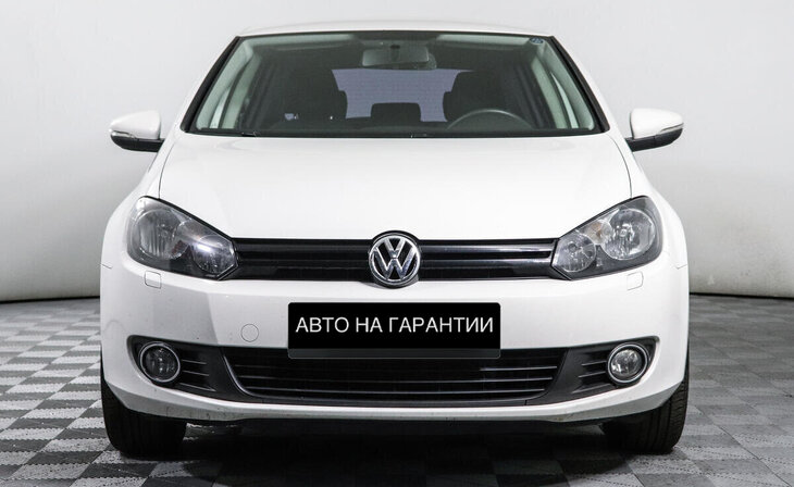 Volkswagen Golf - Фото 1