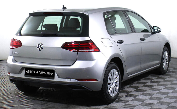 Volkswagen Golf - Фото 2