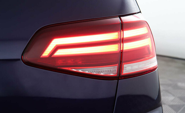 Volkswagen Golf - Фото 6