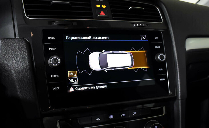 Volkswagen Golf - Фото 12