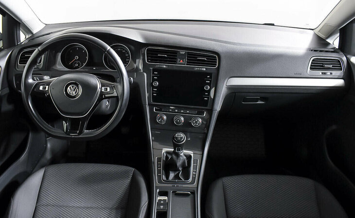 Volkswagen Golf - Фото 8