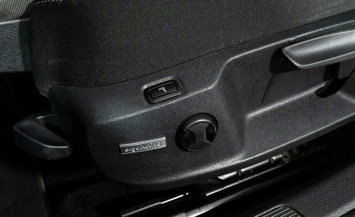 Volkswagen Golf - Фото 13