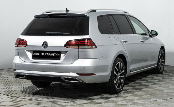 Volkswagen Golf - Фото 2
