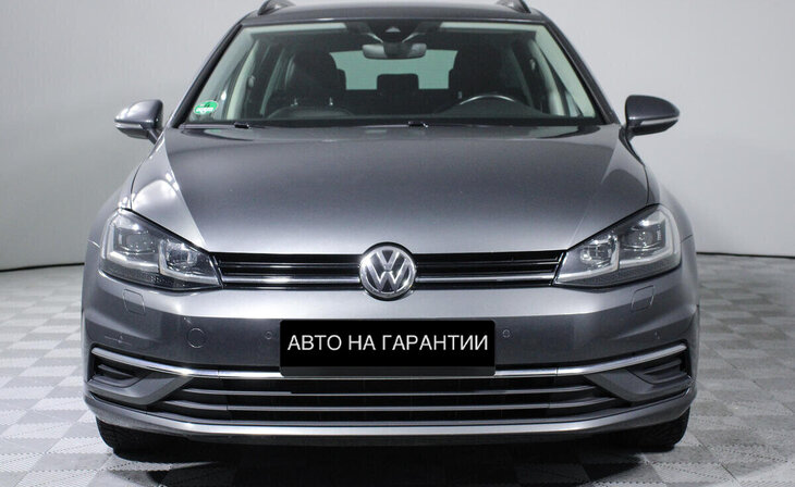 Volkswagen Golf - Фото 1