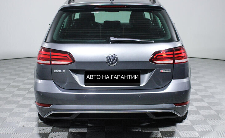 Volkswagen Golf - Фото 3