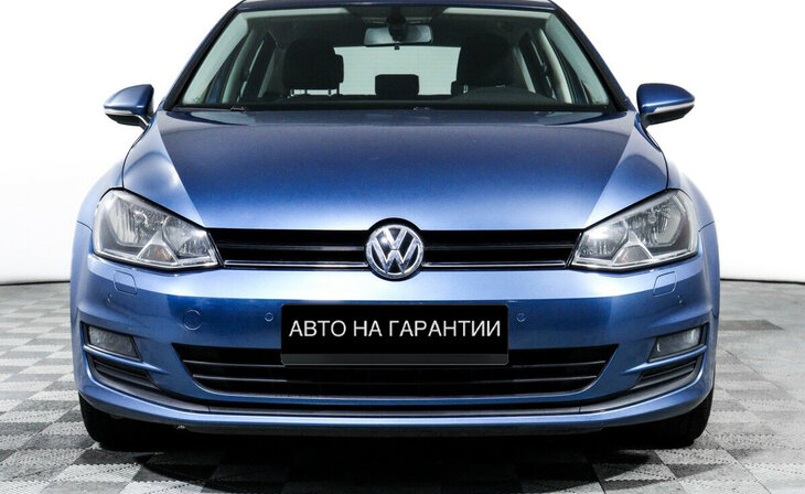 Volkswagen Golf - Фото 1