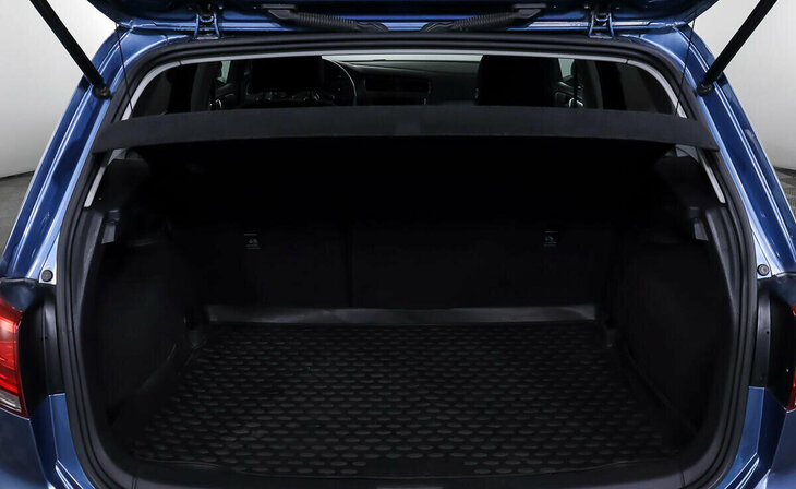 Volkswagen Golf - Фото 15