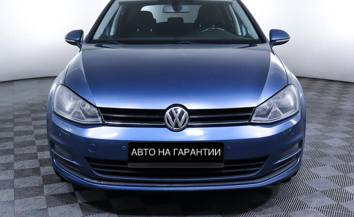 Volkswagen Golf - Фото 1