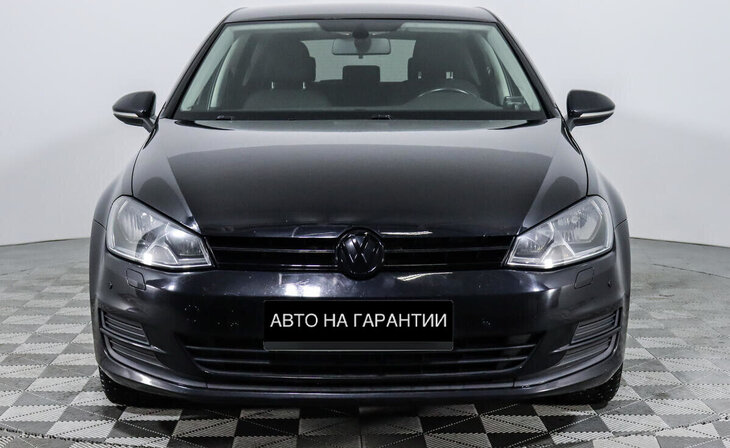 Volkswagen Golf - Фото 1