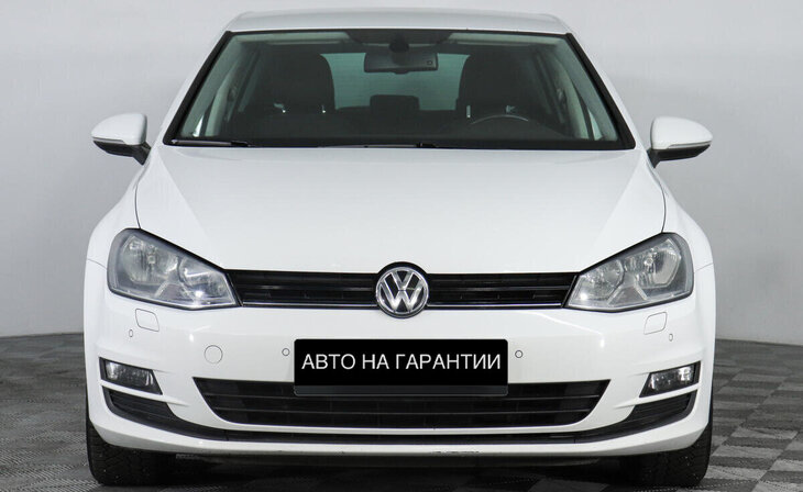 Volkswagen Golf - Фото 1