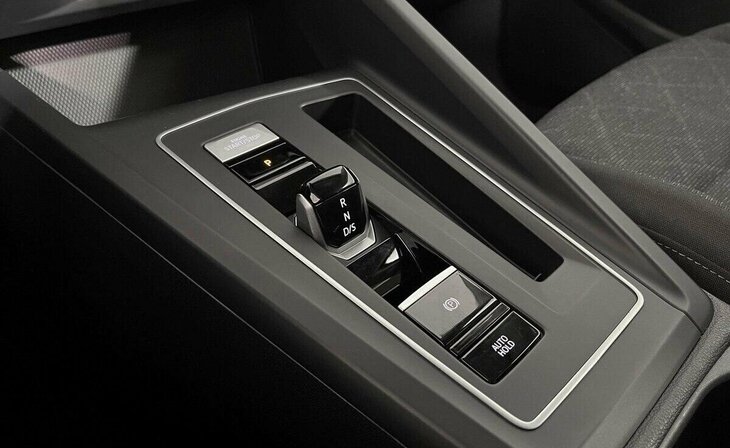 Volkswagen Golf - Фото 10