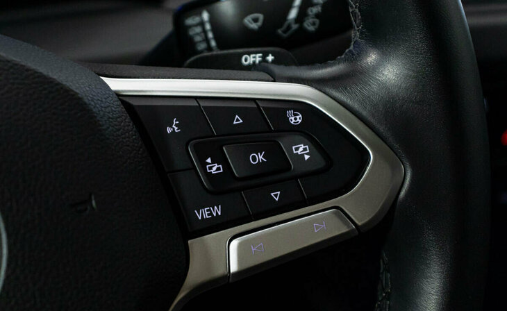 Volkswagen Golf - Фото 13