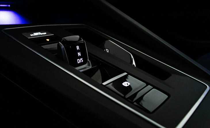 Volkswagen Golf - Фото 15