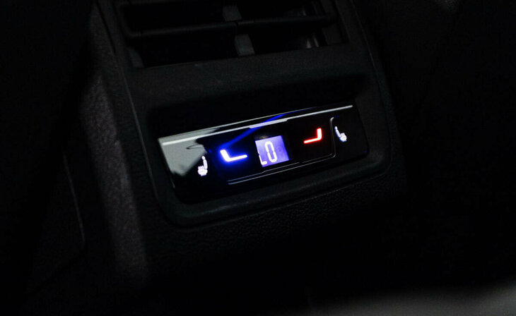 Volkswagen Golf - Фото 17