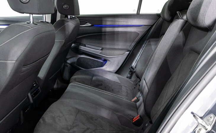 Volkswagen Golf - Фото 19