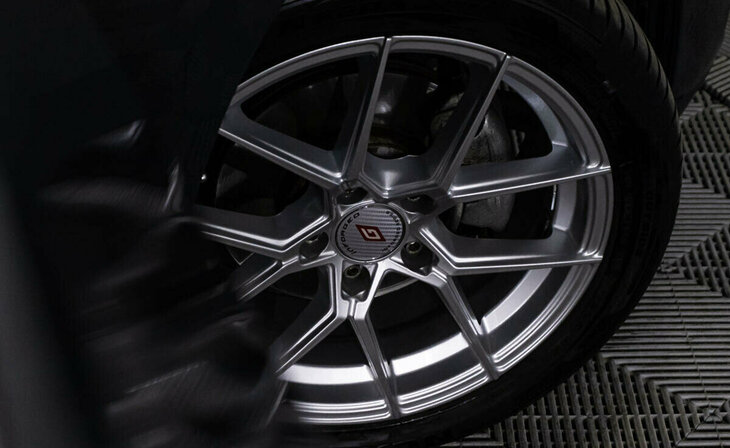 Volkswagen Golf - Фото 4