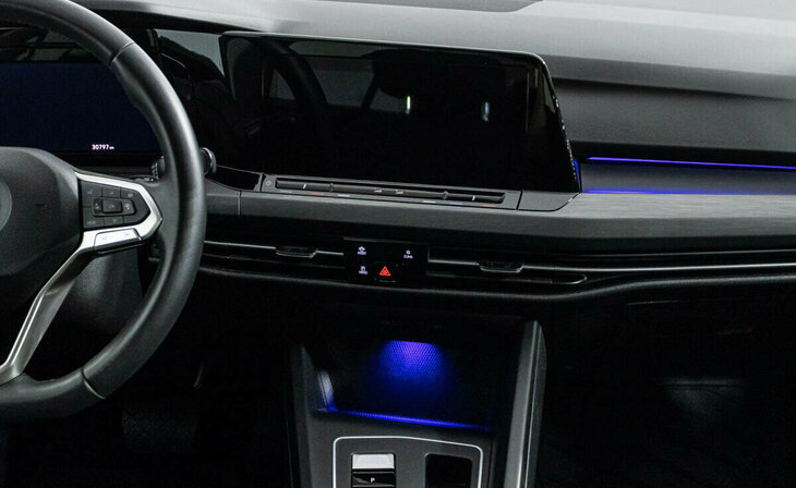 Volkswagen Golf - Фото 8