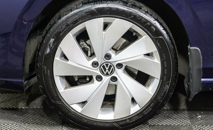 Volkswagen Golf - Фото 7