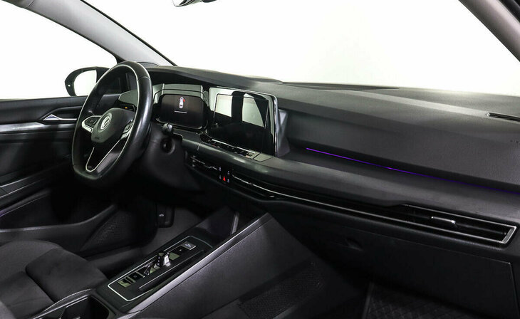 Volkswagen Golf - Фото 8