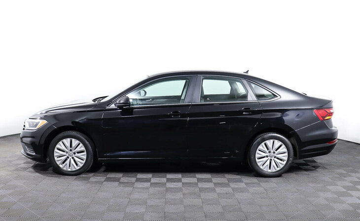 Volkswagen Jetta - Фото 2