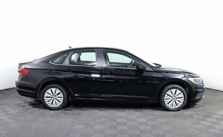Volkswagen Jetta - Фото 3